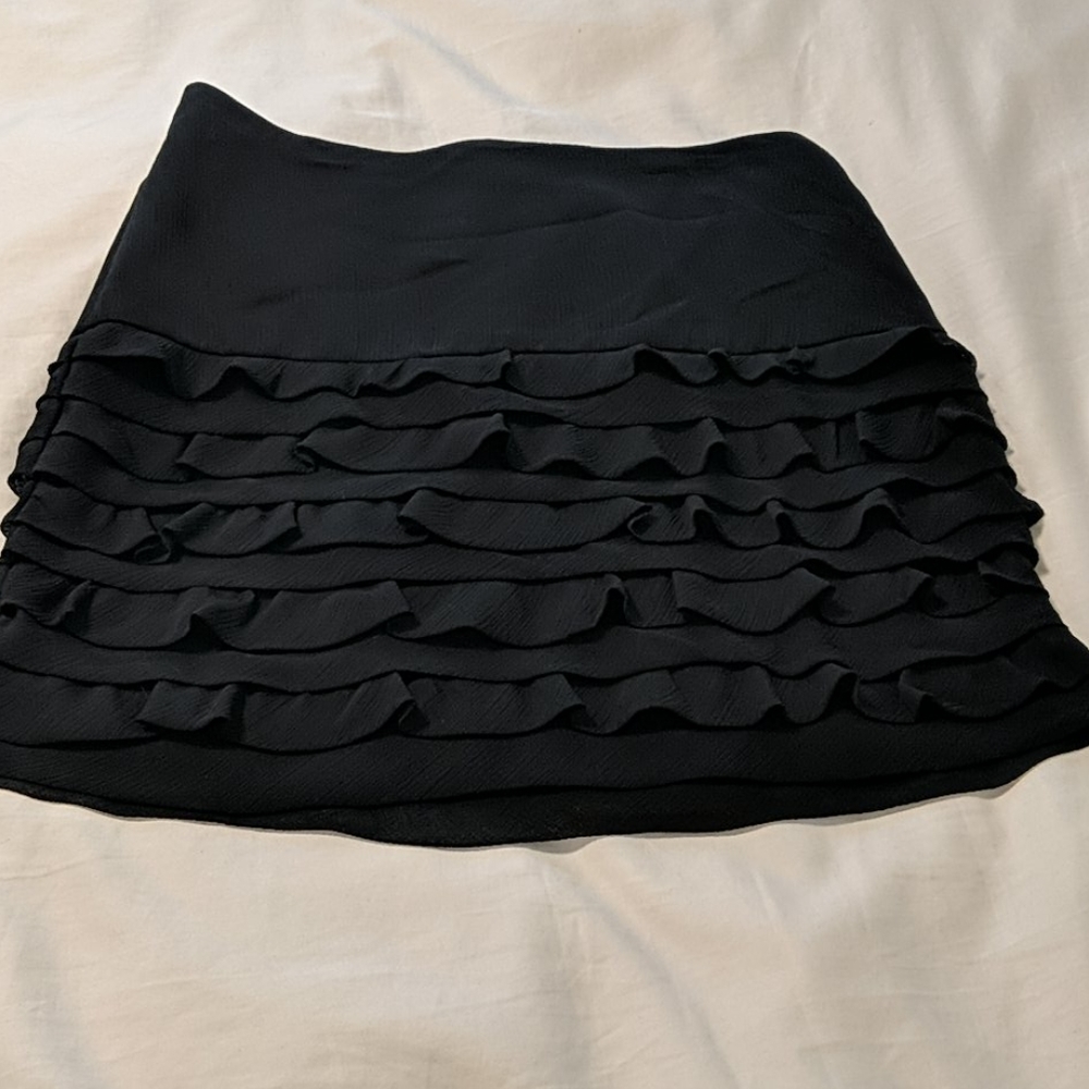 Ruffle skirt